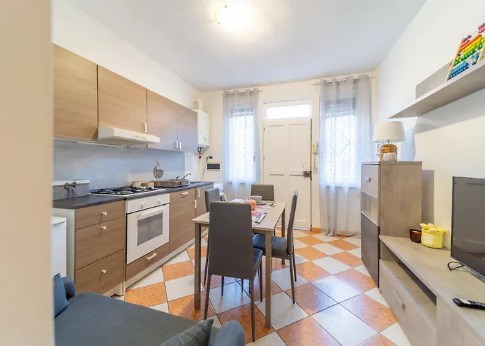 Casa Di Jennifer 3 Apartment Parma